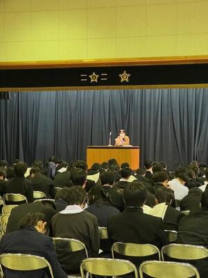 １年進学説明会①.jpg