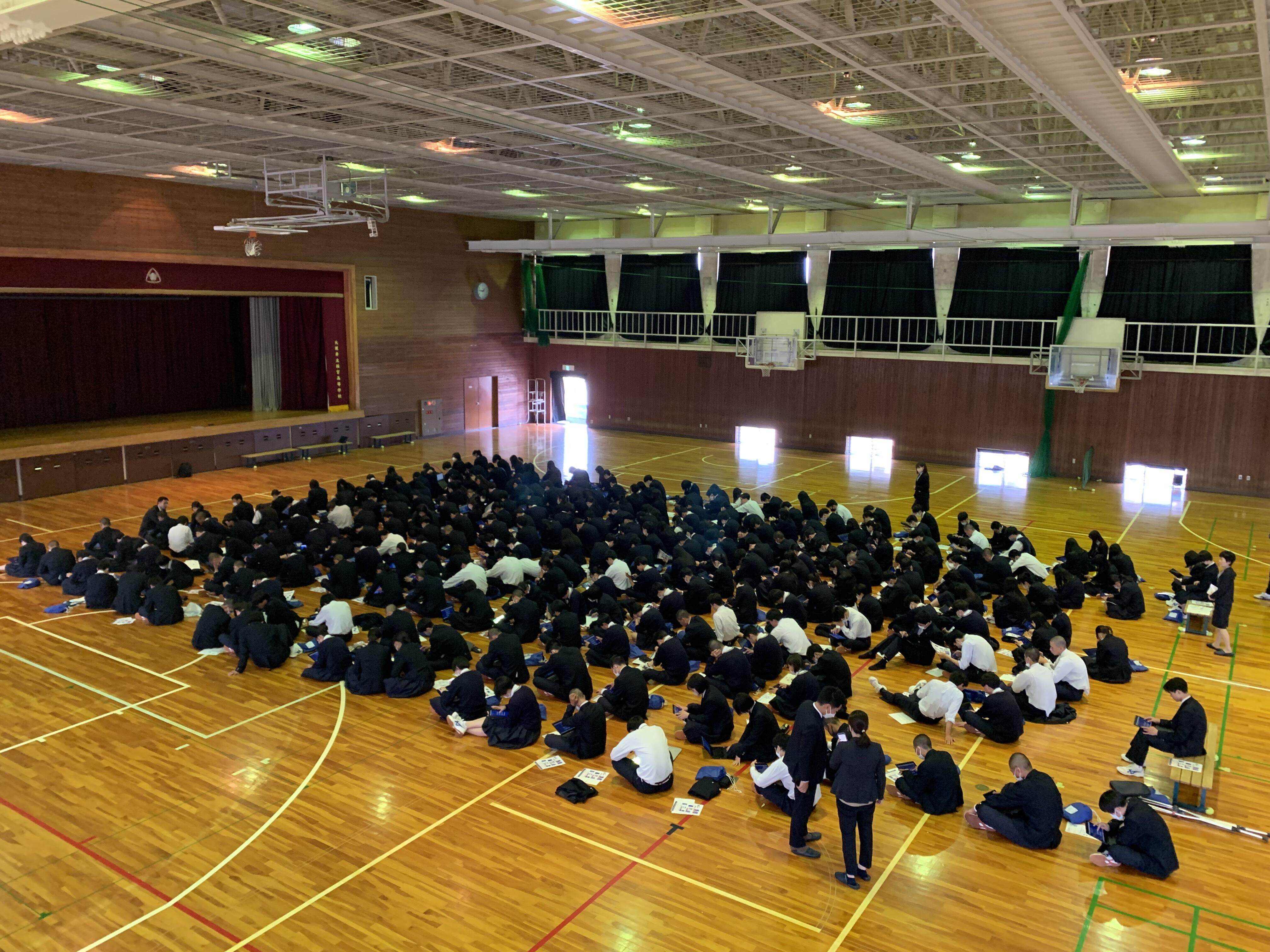 学年集会.jpg