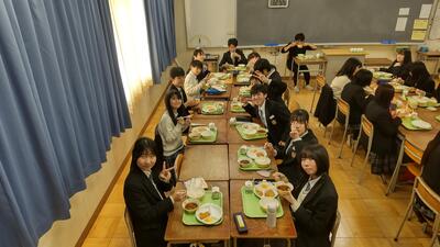 ３／７　給食２Ｂ－２.JPG