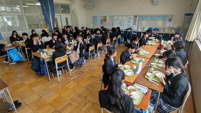 ３／６　給食１Ａ－５.JPG