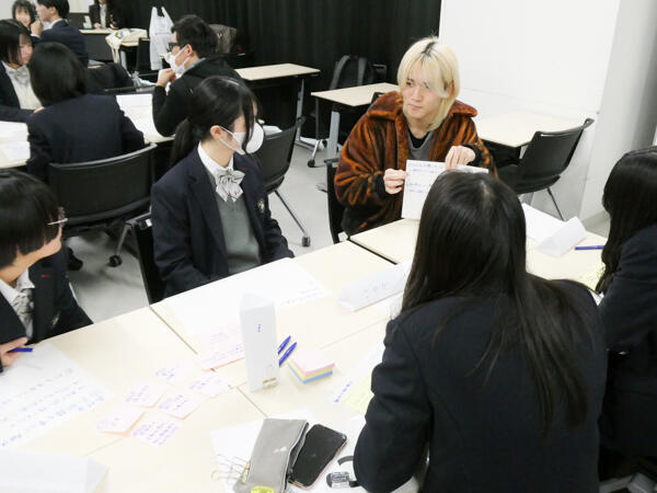 P1022829-2.jpg