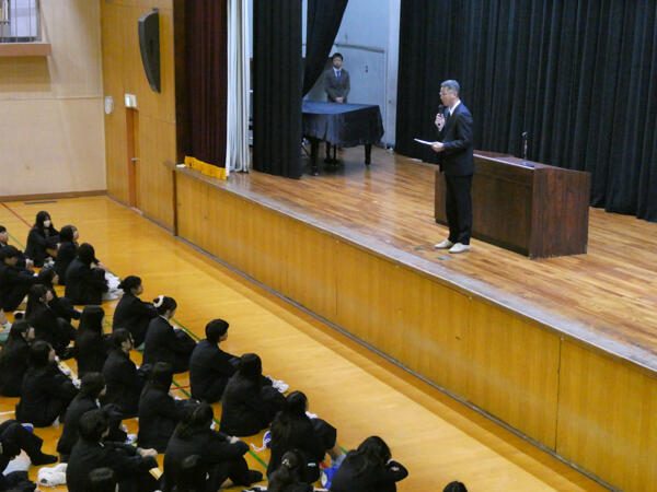 P1055803-2.jpg