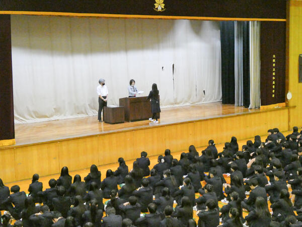 P1021947-2.jpg