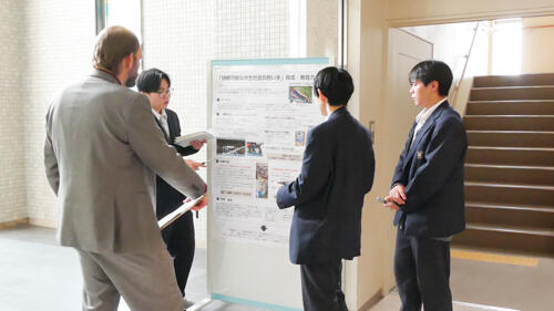 P1044887-2.jpg
