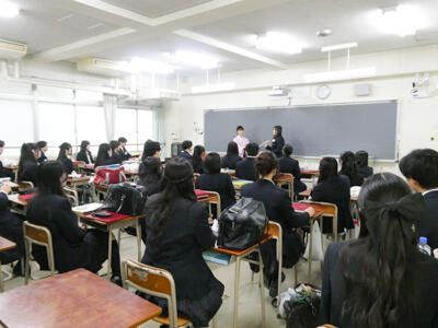 P1045518-2.jpg