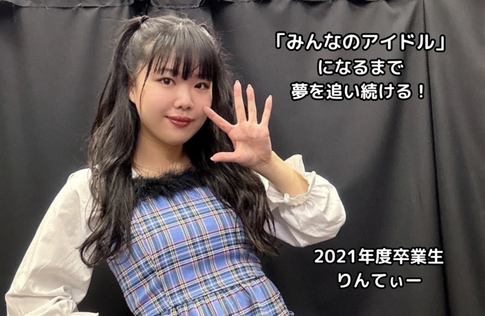白 シンプル 写真 新年 カップル 年賀状 横.png