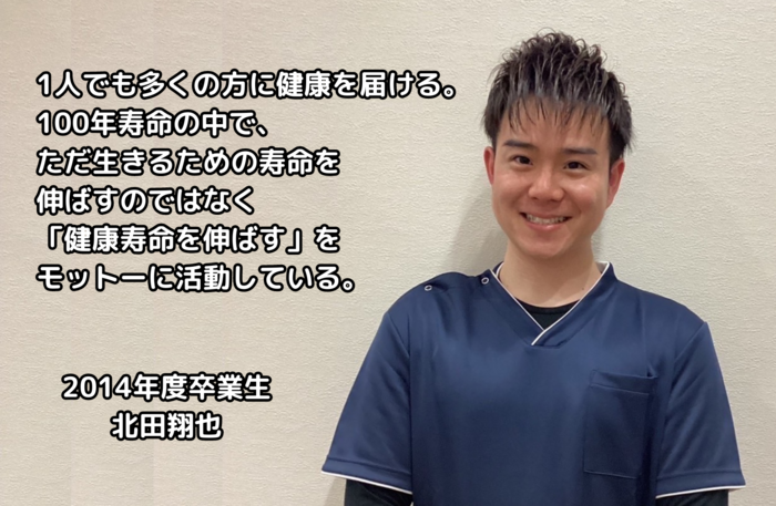 白 シンプル 写真 新年 カップル 年賀状 横 (3).png